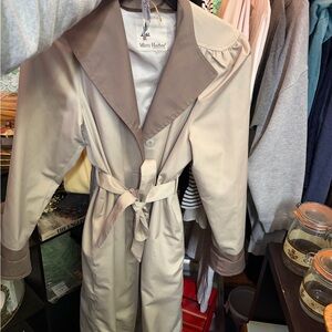 Vintage Misty Harbor Women's Cream Trench Coat